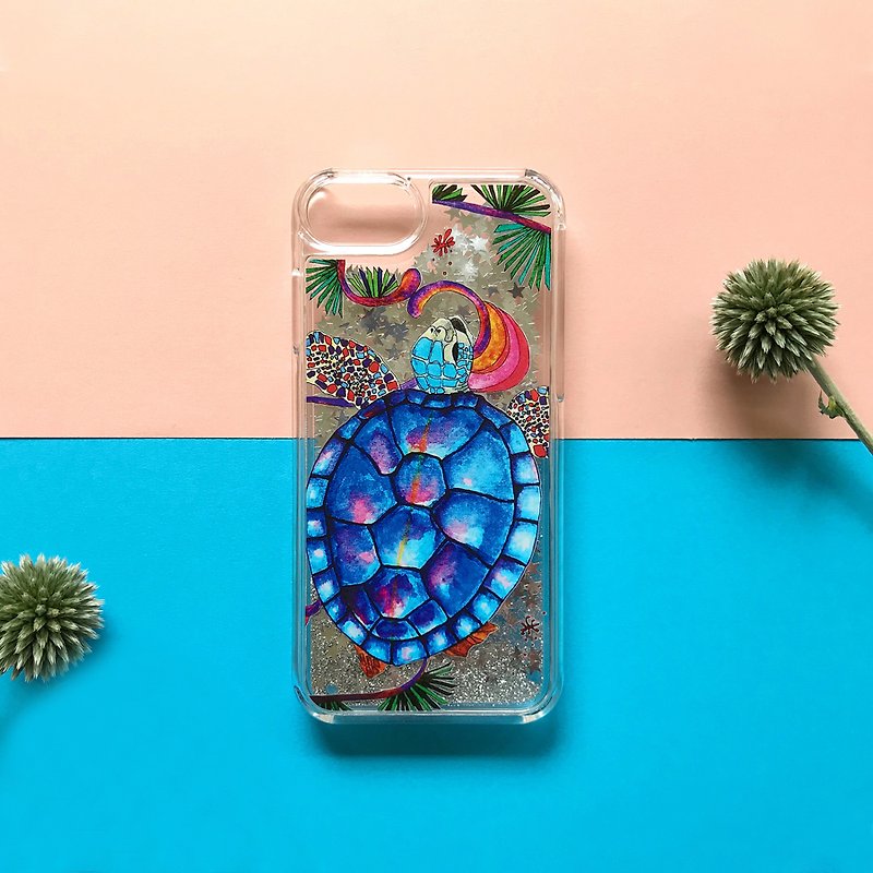 ゆうゆうと泳ぐウミガメ iPhone グリッターケース シルバースター - 手機殼/手機套 - 塑膠 藍色
