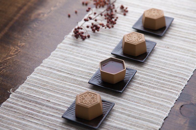 [Dessert Counter] Sijiran-4 cups of Meilanjulian - Teapots & Teacups - Porcelain Brown