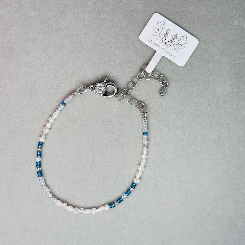 Natural freshwater pearl + Swarovski crystal bracelet JW77H-002 - สร้อยข้อมือ - ไข่มุก หลากหลายสี