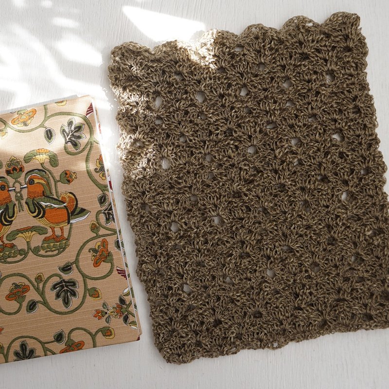 Ba-ba (m) Openwork knitted multi bag No.SB22 - 化妝包/收納袋 - 其他材質 卡其色