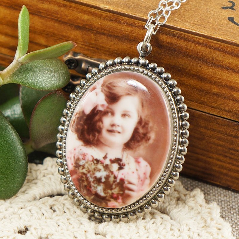 Pink Brown Porcelain Cameo Necklace Girl Photo Portrait Pendant Necklace Jewelry - 項鍊 - 瓷 粉紅色