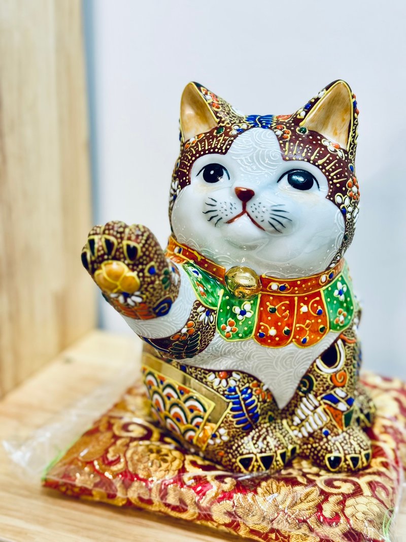 Kutani ware | Touch Neko Akamori Komon - ของวางตกแต่ง - ดินเผา สึชมพู