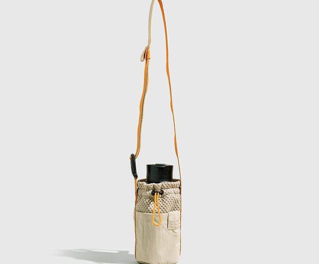 zara water bottle bag