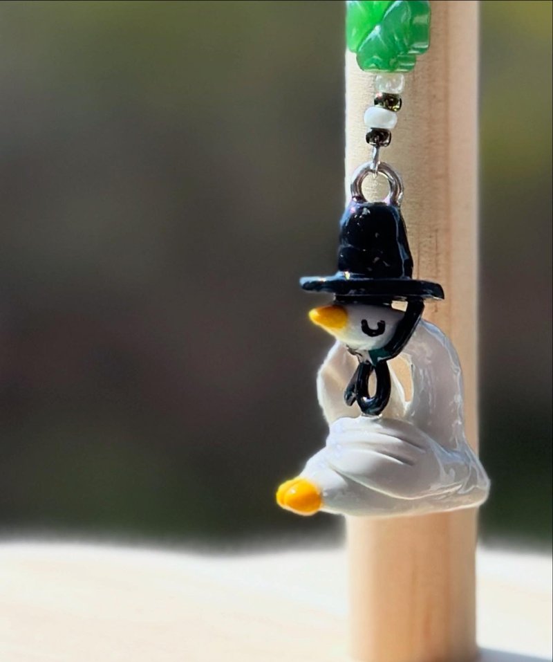 鵝墜飾 韓國傳統 可愛 手工黏土 鑰匙圈 'Kim Kku-ak' - 鎖匙扣/鎖匙包 - 黏土 白色