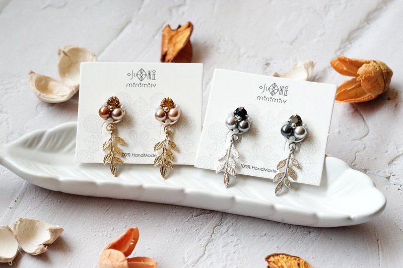 Autumn - Crystal Pearl Earrings - ต่างหู - วัสดุอื่นๆ หลากหลายสี