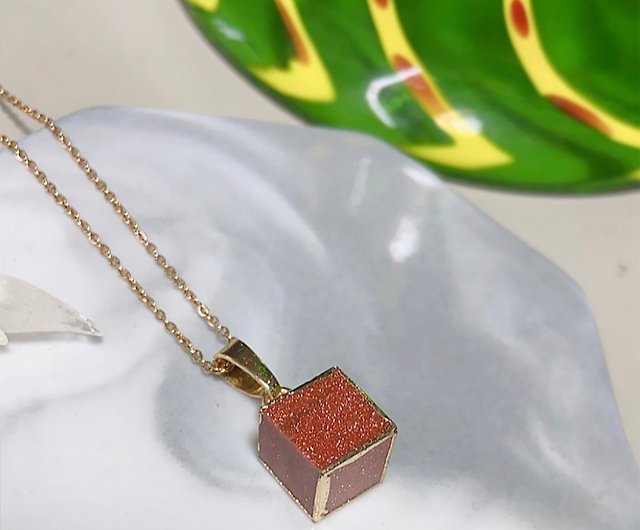 Adjustable Necklace with Square Stone