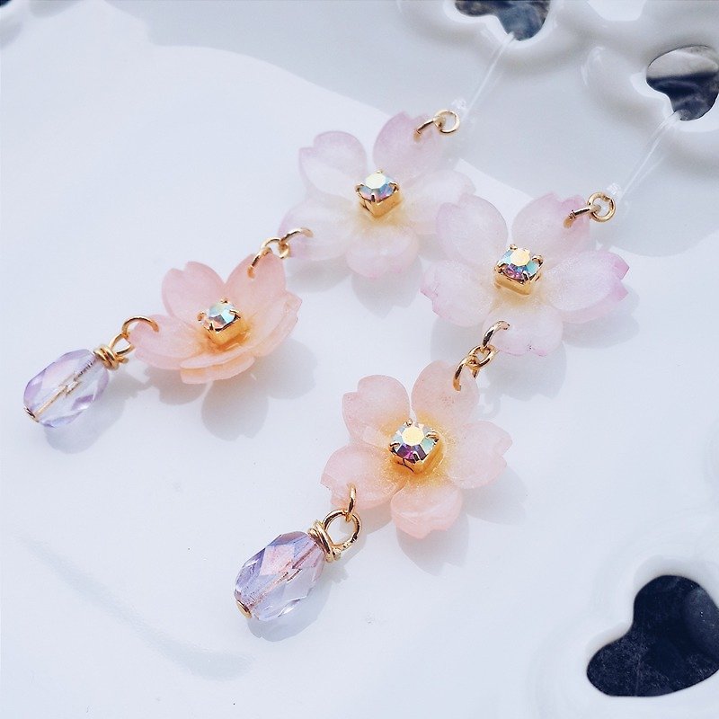 momolico handmade cherry earrings amethyst diamond core clip-on can be changed - ต่างหู - วัสดุอื่นๆ สีม่วง