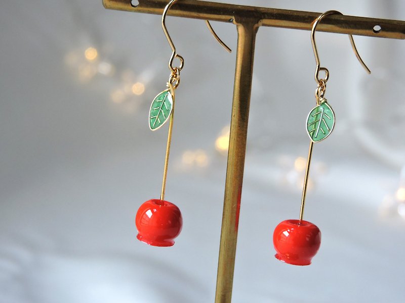 Candy apple earrings / earrings - Earrings & Clip-ons - Clay Red