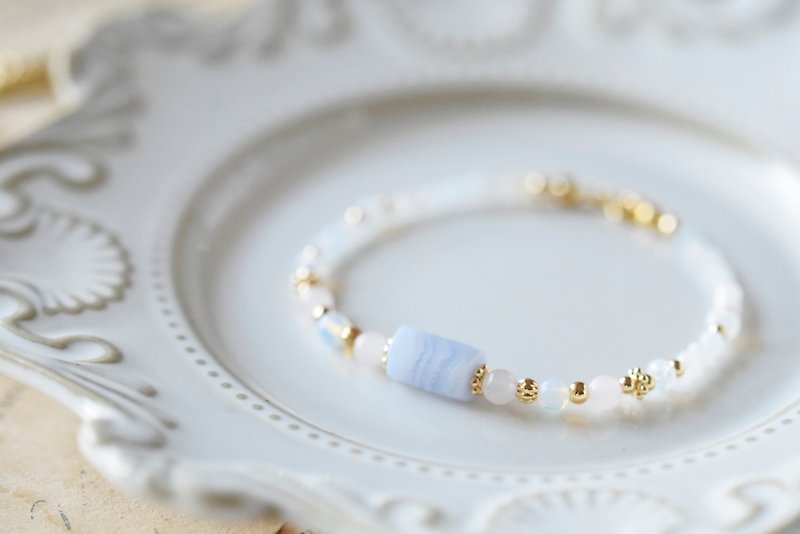 Childlike。Blue Lace Agate Rose Quartz Opalite Morganite Gemstone Bracelet - Bracelets - Crystal Pink