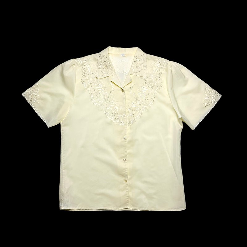 Japanese light yellow flower embroidery shirt top - Women's Shirts - Polyester Yellow