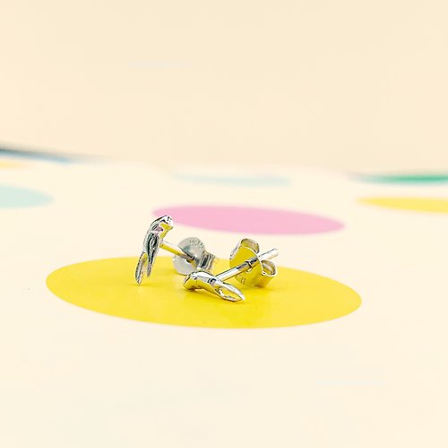 nowandthen-jewel 【換季特賣】925 Sterling silver fine mini crab claw stud earrings