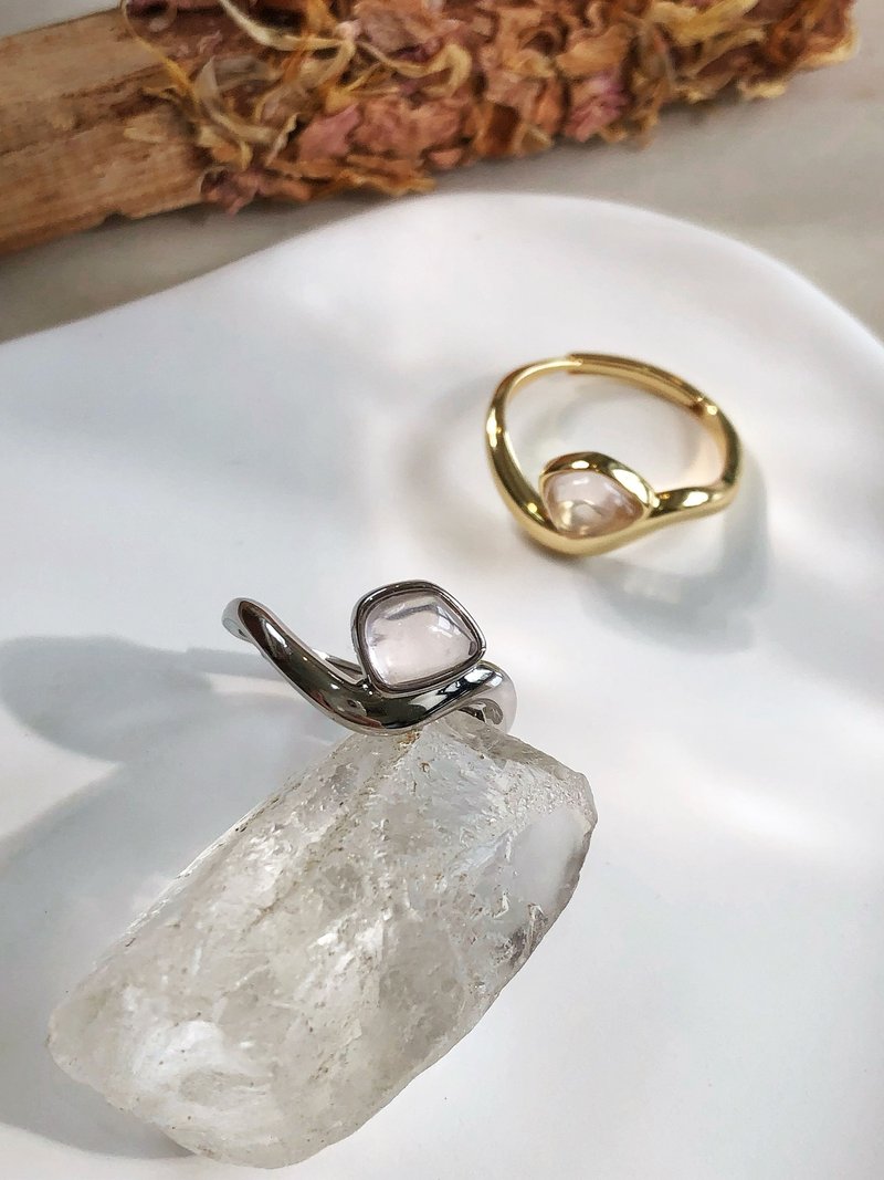 【粉水晶】愛與療癒戒指 | 925銀 天然水晶 - 戒指 - 純銀 白色