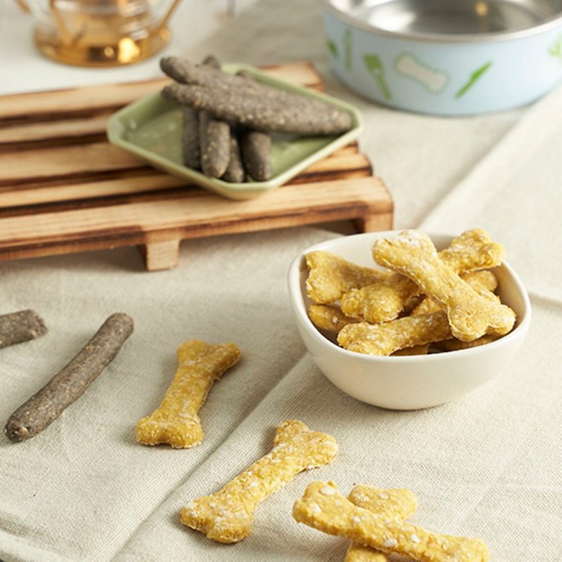 Natural pet biscuits. Freshly made by hand. Ship with confidence. Accompany you/your epidemic prevention time - Snacks - Other Materials 