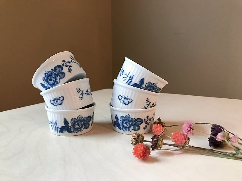 Early British / Bu Lei Bowl - Bowls - Pottery White