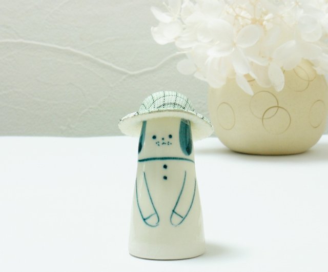 手作り陶人形帽子をかぶったわんちゃん 設計館kyoto Jizodou 擺飾 Pinkoi