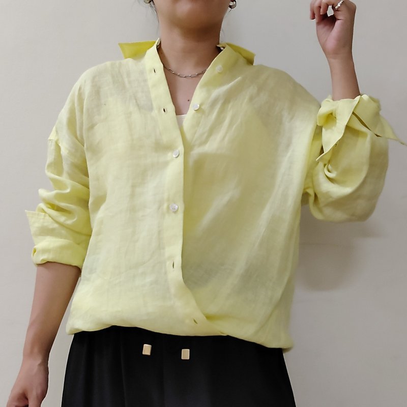 Made in Japan French Linen 100% Linen 2way Shirt Light Yellow - เสื้อเชิ้ตผู้หญิง - ผ้าฝ้าย/ผ้าลินิน สีเหลือง