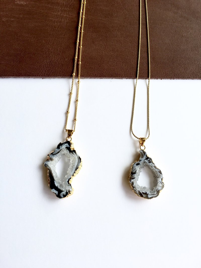 Natural Druzy Agate Long necklace - 項鍊 - 石頭 黑色