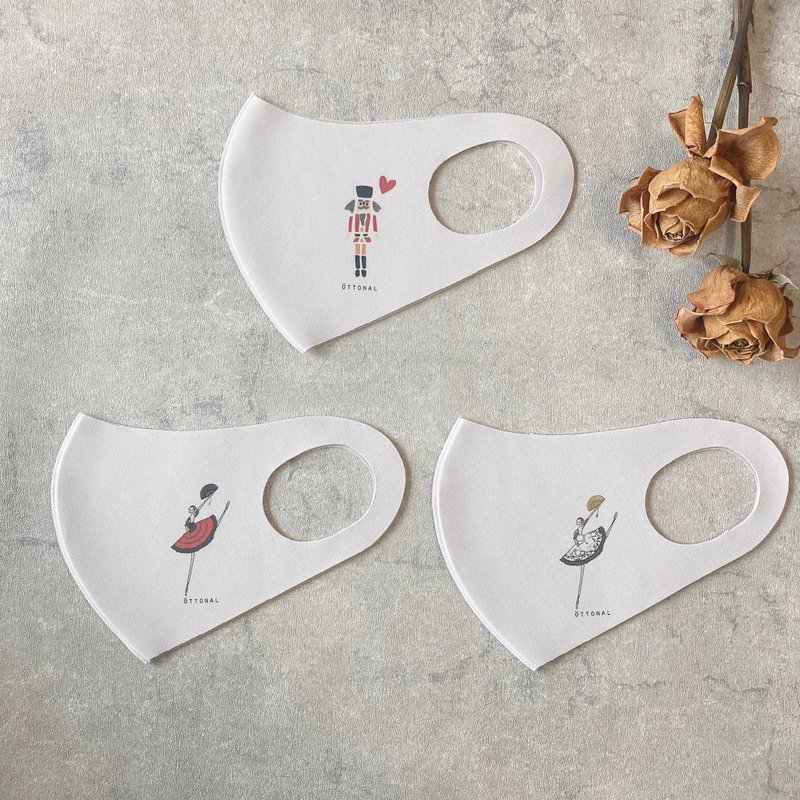 Kitri and Nutcracker Mask (set of 3) - อื่นๆ - วัสดุอื่นๆ สีเทา