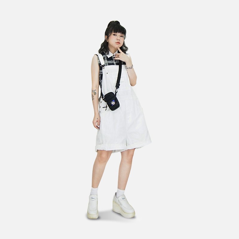 A‧PRANK: DOLLY :: VINTAGE retro with pure surface IL casual sling Shorts - Overalls & Jumpsuits - Cotton & Hemp White