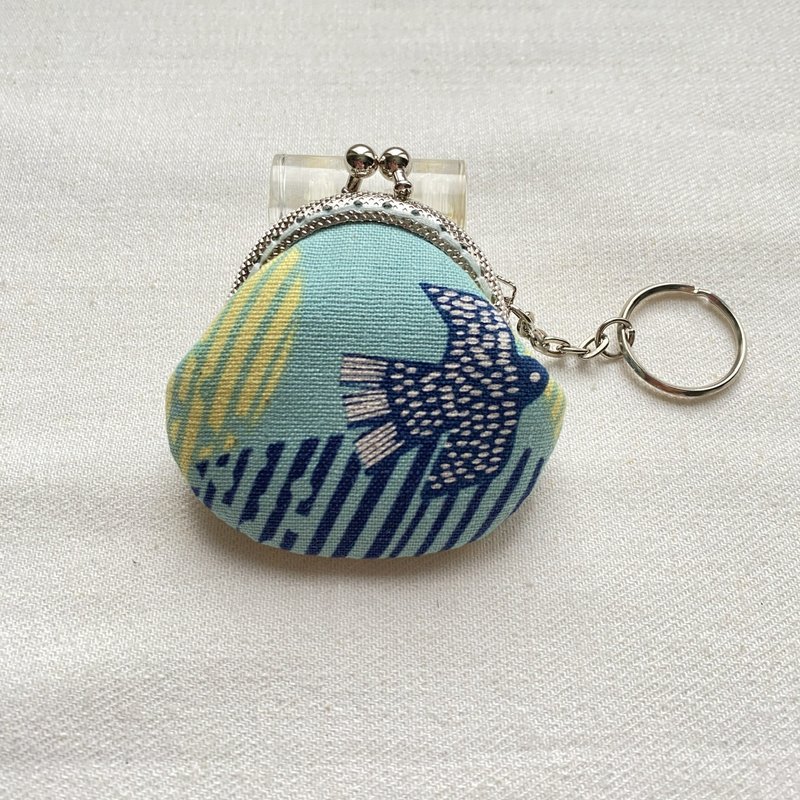 Youth bird kiss lock bag keychain - Coin Purses - Cotton & Hemp 