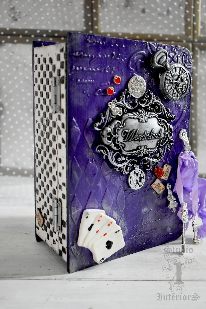 A lilac box-book with for cards or jewerly for storage Alice fans - Storage - Wood Purple