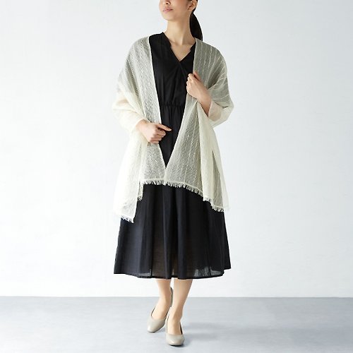 MOTHERHOUSE 絲質條紋圍巾-天然白(數量有限 售完為止)