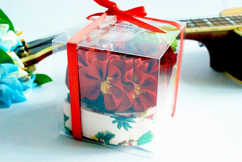 ukulele strap and ribbon flower gift.  hula girl pink,red flower - อุปกรณ์กีตาร์ - ผ้าฝ้าย/ผ้าลินิน สึชมพู