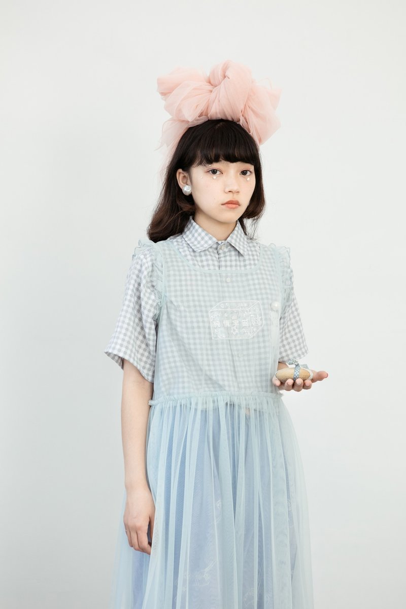 [Innocent Universe] Transparent Universe Ice Cube Aqua Blue Lace Blouse - ชุดเดรส - วัสดุอื่นๆ 