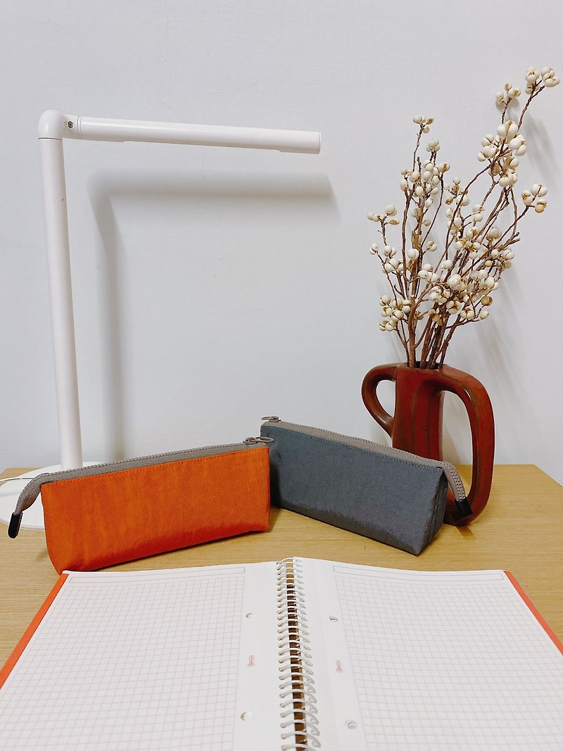Water-repellent/Handmade/Wenqing/Muyin style/Couple pencil case - กล่องดินสอ/ถุงดินสอ - วัสดุกันนำ้ หลากหลายสี