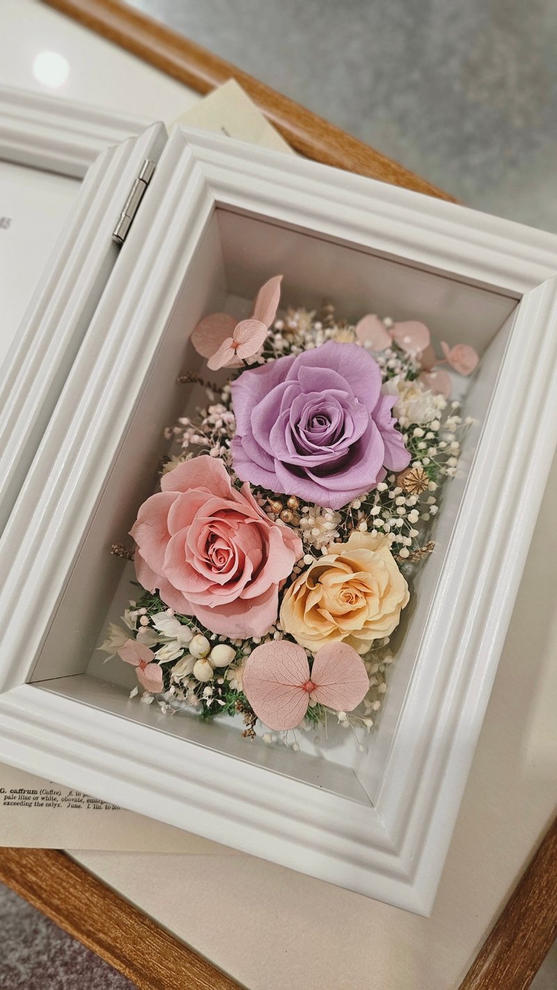 Preserved flower photo frame photo frame flower wedding gift exchange gift Valentine's Day Teacher Appreciation Ceremony Wedding Anniversary - กรอบรูป - พืช/ดอกไม้ 