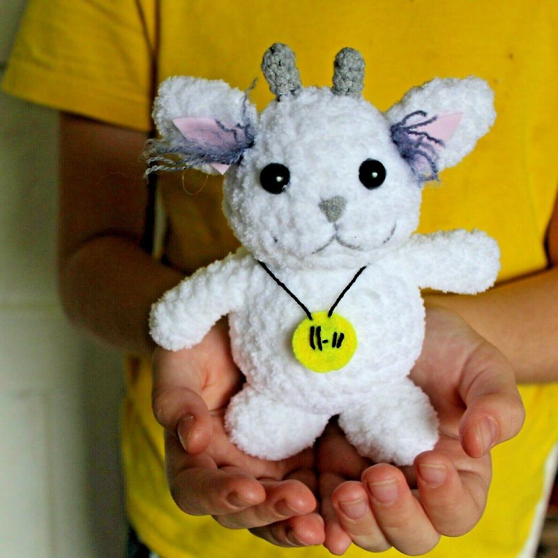 Ned doll plush toy from Chlorine Twenty One Pilots Fan Music - ตุ๊กตา - ขนแกะ ขาว
