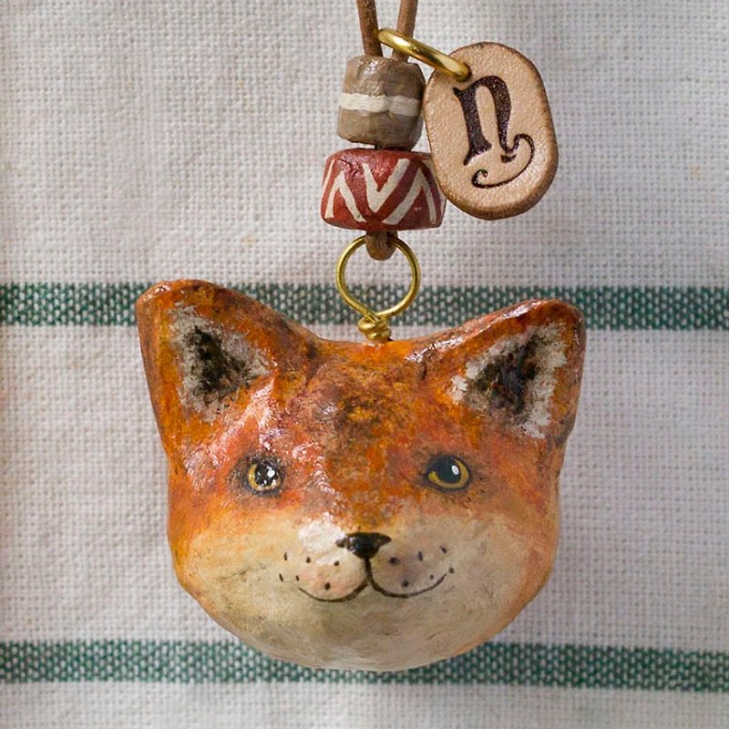 Fox pendant necklace / animal item 錬 - สร้อยคอ - กระดาษ สีส้ม