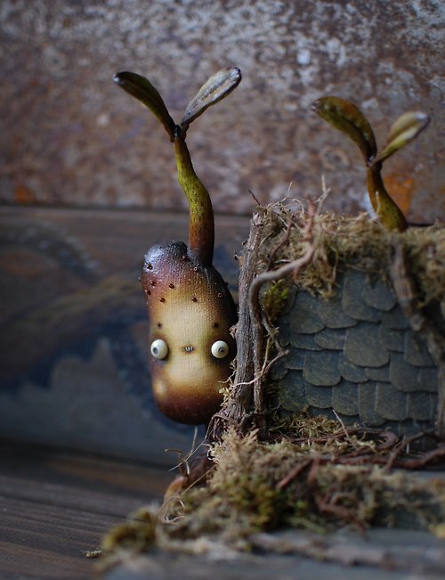 Mandragora Bestiary Little bean doll, germinated seed, creature doll, textile handmade doll
