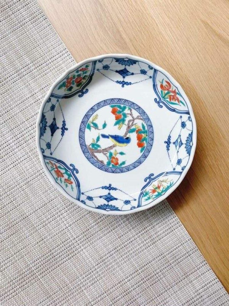 [Housewarming Gift] Necklace Flower and Bird Disc/Jiugu Qingjiao Kiln - Plates & Trays - Pottery White