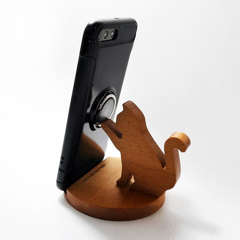 Lucky cat brings good luck mobile phone holder mobile phone holder business card holder solid wood - Phone Stands & Dust Plugs - Wood Brown
