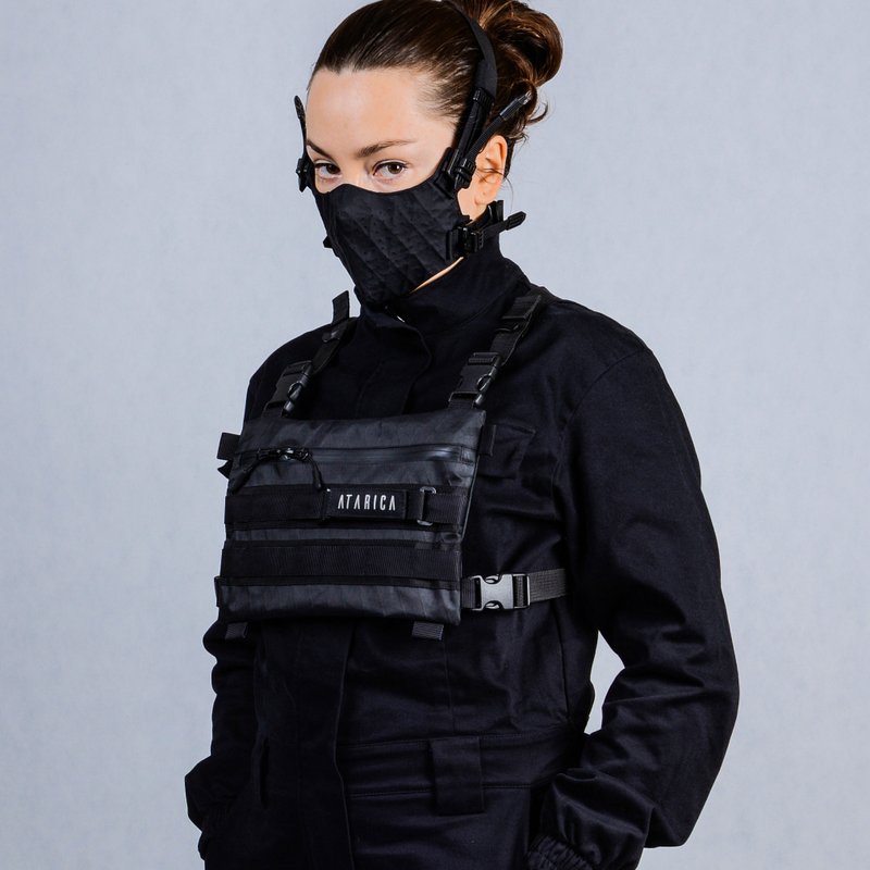 Black chest rig Messenger shoulder bag Xpac techwear holster with