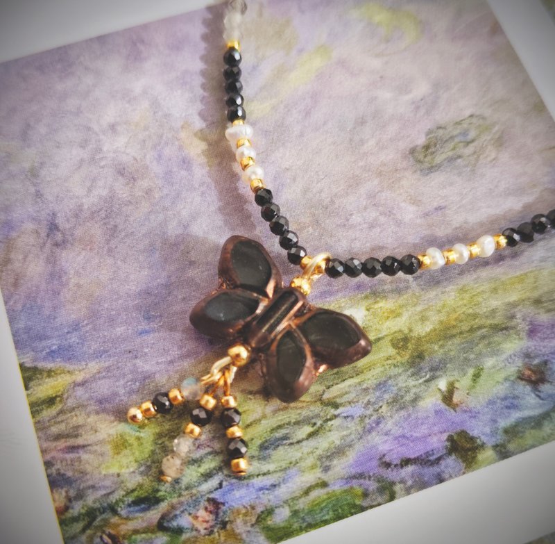 Black Vintage Beaded Necklace - สร้อยคอ - วัสดุอื่นๆ 