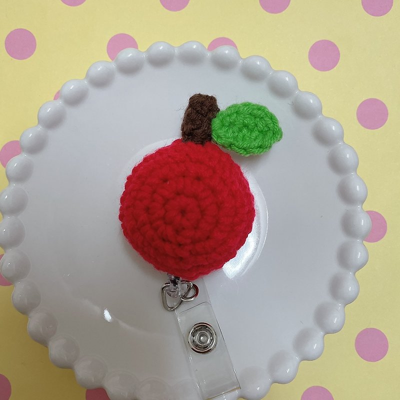 chuchu hand-made three-dimensional apple type retractable pull ring. Credentials folder. Identification card - ID & Badge Holders - Other Materials 