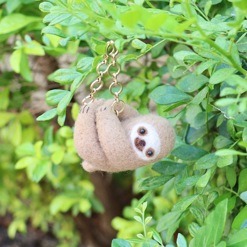 Wool felt lazy waste sloth charm bag charm key ring - Keychains - Wool Khaki