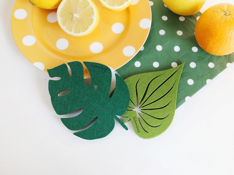 Leyan・Leyan - Leaf coaster/decoration-green/sweet and sour______ - Coasters - Polyester Green