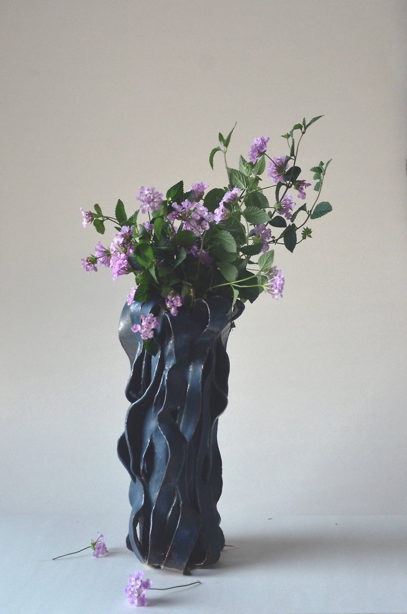 花器 板條 Vase Flat Noodles - 花瓶/陶器 - 陶 藍色