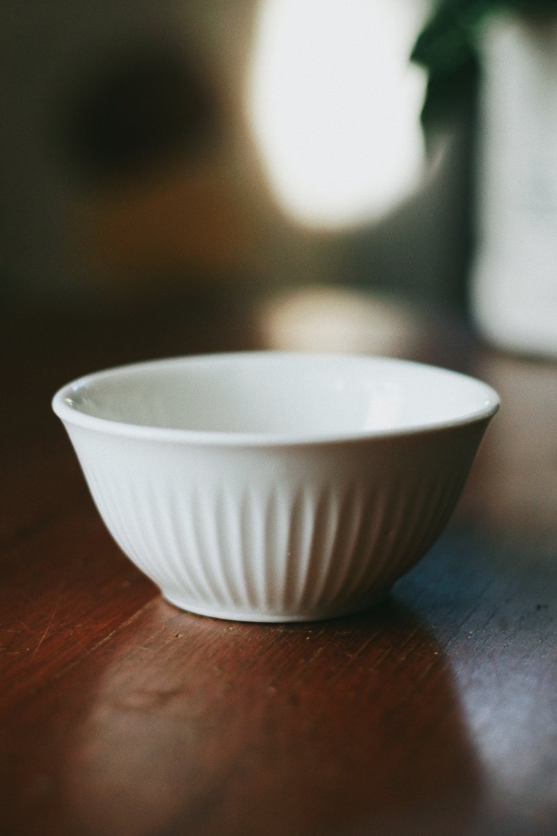 @studio_florero Pan-toh Porcelain Plastic bowl - ถ้วยชาม - ดินเผา ขาว