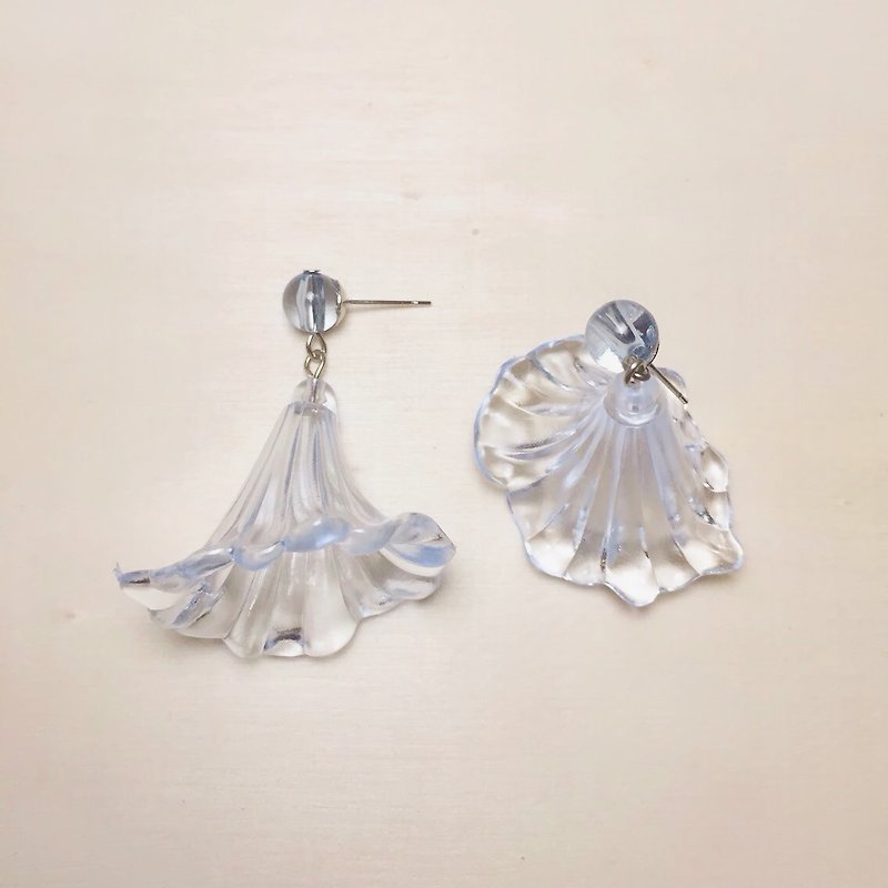 Waterproof Acrylic Transparent Sky Blue Trumpet Earrings - Earrings & Clip-ons - Acrylic Blue