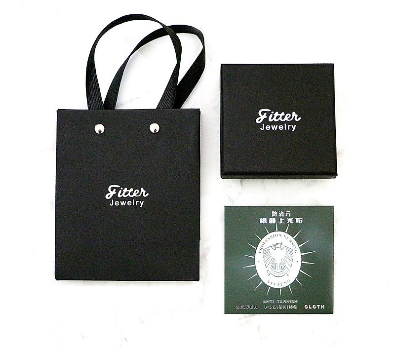 <加購包裝>精緻質感禮盒提袋 適用於本館訂製品加購 不單獨販售 - 其他 - 紙 黑色