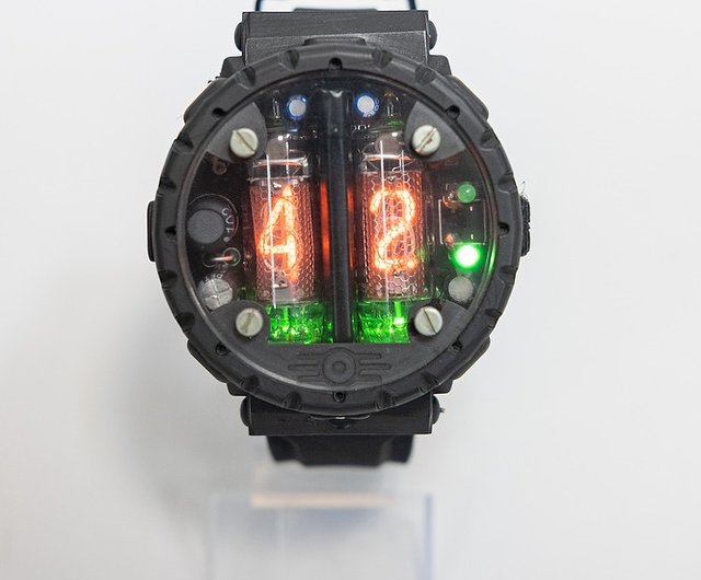 ニキシー管 腕時計 Nixie Tube Watch IN16 木製 ケース付 - 時計