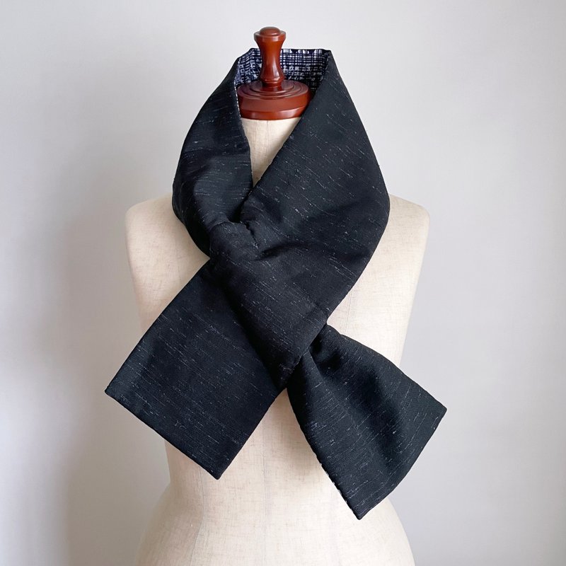 Unique item | KIMONO Neck Warmer -Wool KIMONO, black & YUKATA, navy - 圍巾/披肩 - 羊毛 黑色