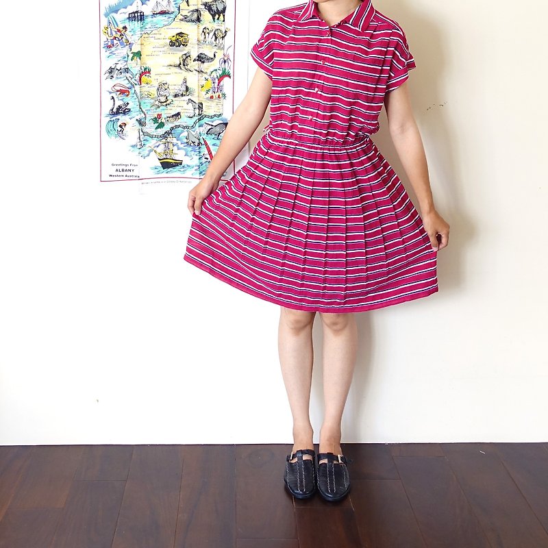 BajuTua/古著/櫻桃紅 淘氣條紋短洋裝 - 連身裙 - 聚酯纖維 紅色