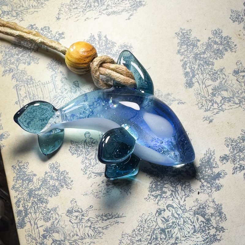 Glass killer whale space pendant 2208305 - สร้อยคอ - แก้ว สีน้ำเงิน