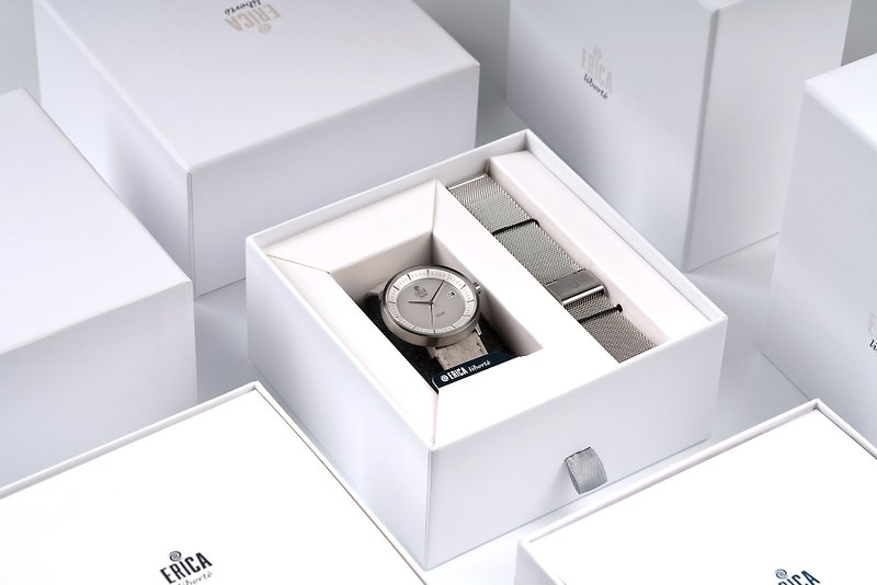 不鏽鋼 男錶/中性錶 白色 - 工藝匠心 環保之芯ERICA LIBERT'E太陽能鳳梨皮帶腕錶-套組知性灰
