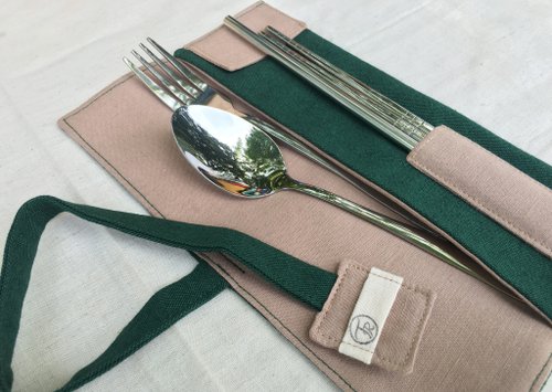 カトラリーポーチ  //  フォレストグリーン  //  食器を含む